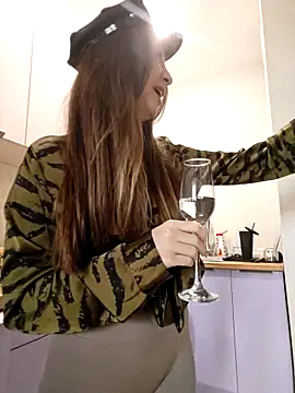 Snapshot of yourfavpsy_ chatting on October 30, 2025, 1:23 pm yourfavpsy online show from October 30, 2025, 1:23 pm