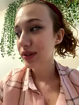 Snapshot of yourfavpsy_ chatting on January 11, 2026, 1:27 pm yourfavpsy online show from January 11, 2026, 1:27 pm