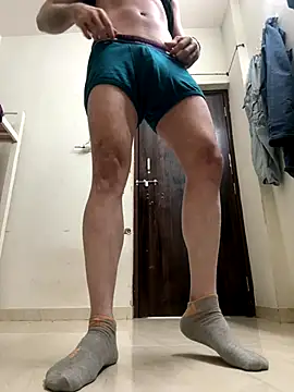 Snapshot of FitNhot_sam chatting on September 22, 2025, 6:10 pm FitNhot sam online show from September 22, 2025, 6:10 pm