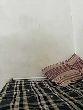 Snapshot of FitNhot_sam chatting on November 16, 2025, 4:34 pm FitNhot sam online show from November 16, 2025, 4:34 pm