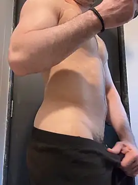 Snapshot of FitNhot_sam chatting on February 27, 2026, 6:02 am FitNhot sam online show from February 27, 2026, 6:02 am