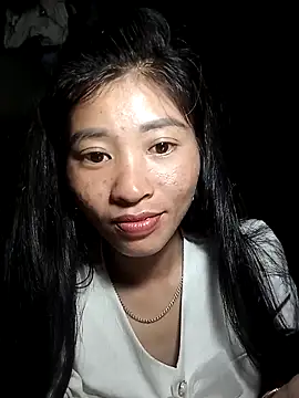 Snapshot of Phuongphuongg chatting on October 20, 2025, 2:28 pm Phuongphuongg online show from October 20, 2025, 2:28 pm