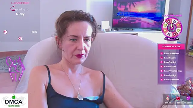 Snapshot of Witch_in_Silk chatting on September 20, 2025, 1:56 pm Witch in Silk online show from September 20, 2025, 1:56 pm