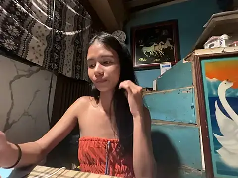 Snapshot of asya_chris chatting on June 3, 2026, 2:33 pm asya chris online show from June 3, 2026, 2:33 pm