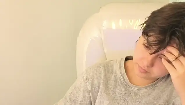 Nathaly ds online show from July 28, 2026, 7:26 pm