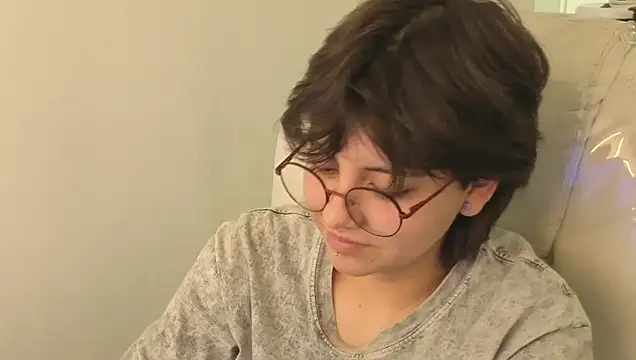 Nathaly ds online show from July 28, 2026, 8:52 pm