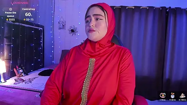 Snapshot of MarianFadel chatting on November 28, 2025, 12:41 pm MarianFadel online show from November 28, 2025, 12:41 pm