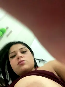 Snapshot of Babebommer chatting on October 16, 2025, 6:03 am Babebommer online show from October 16, 2025, 6:03 am