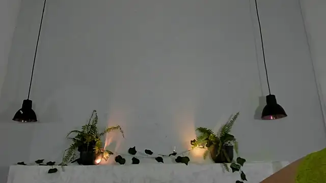 Snapshot of victoria_flores1 chatting on November 21, 2025, 12:54 am victoria flores1 online show from November 21, 2025, 12:54 am