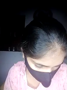 Snapshot of Sexey-Puja chatting on November 15, 2025, 4:32 am Sexey-Puja online show from November 15, 2025, 4:32 am