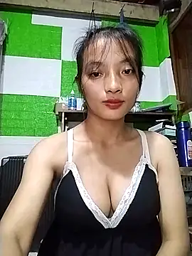 Snapshot of tdtd98 chatting on September 12, 2025, 3:23 pm tdtd98 online show from September 12, 2025, 3:23 pm