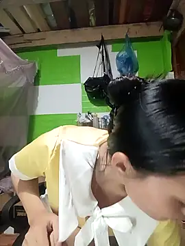 Snapshot of tdtd98 chatting on October 5, 2025, 9:40 am tdtd98 online show from October 5, 2025, 9:40 am