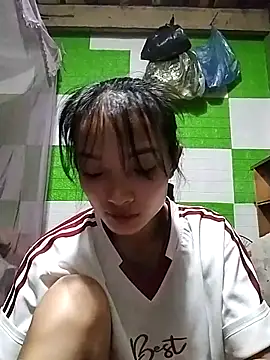 Snapshot of tdtd98 chatting on November 7, 2025, 5:02 pm tdtd98 online show from November 7, 2025, 5:02 pm