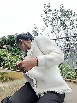 Snapshot of tdtd98 chatting on November 19, 2025, 5:40 am tdtd98 online show from November 19, 2025, 5:40 am