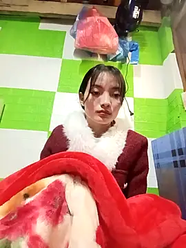 Snapshot of tdtd98 chatting on December 15, 2025, 3:27 pm tdtd98 online show from December 15, 2025, 3:27 pm