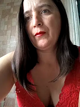 Snapshot of EvelinCutex chatting on October 1, 2025, 11:05 am EvelinCutex online show from October 1, 2025, 11:05 am