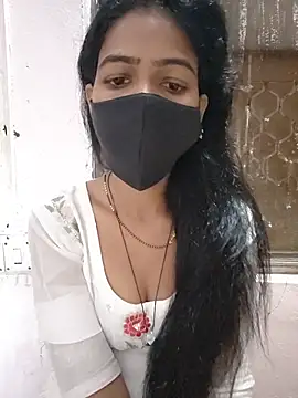Snapshot of Paakhi-Singh chatting on July 6, 2026, 7:05 am Paakhi-Singh online show from July 6, 2026, 7:05 am