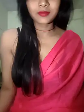 Snapshot of RAYI_Queen_2 chatting on November 7, 2025, 7:52 am RAYI Queen 2 online show from November 7, 2025, 7:52 am