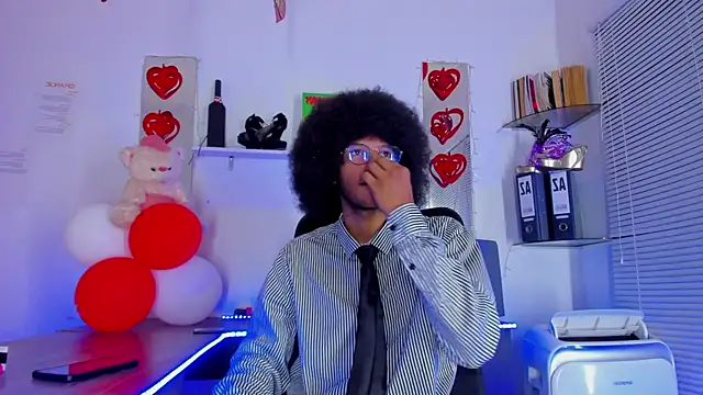 DEAMOL online show from September 18, 2025, 7:27 pm