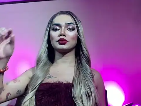 hugecockbabe online show from June 27, 2026, 11:21 pm