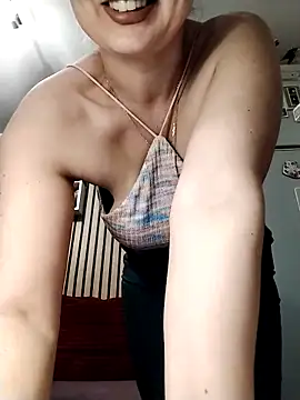 Mayaaaaaa  online show from March 12, 2026, 7:47 am