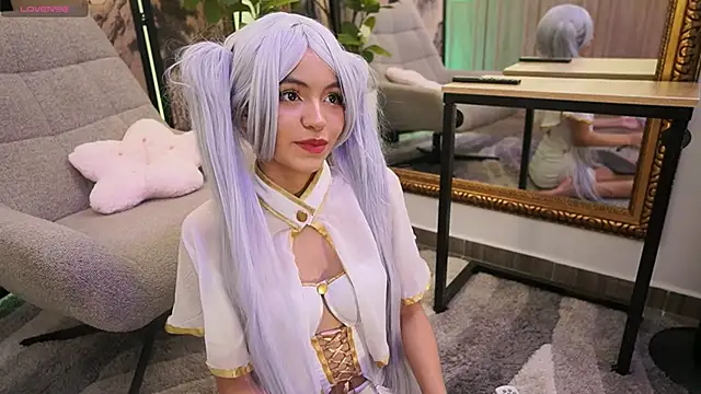 Snapshot of NamiKimura chatting on October 18, 2025, 5:14 pm NamiKimura online show from October 18, 2025, 5:14 pm