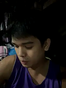 Snapshot of iampinoy19 chatting on October 7, 2025, 1:30 pm iampinoy19 online show from October 7, 2025, 1:30 pm