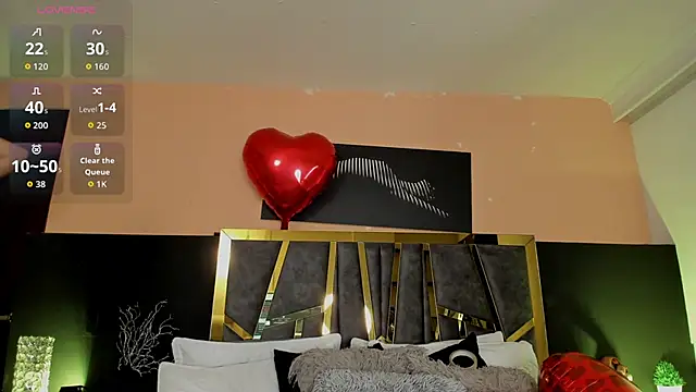 ScarletTorres online show from February 13, 2026, 6:37 pm