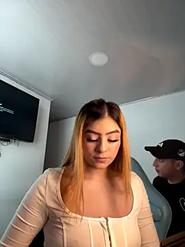 Snapshot of Melissa_coll chatting on September 18, 2025, 8:44 pm Melissa coll online show from September 18, 2025, 8:44 pm