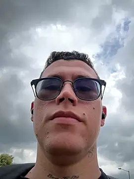 Kurtxxx22 online show from March 16, 2026, 8:24 pm