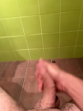 Snapshot of Pollon1994 chatting on September 28, 2025, 2:44 pm Pollon1994 online show from September 28, 2025, 2:44 pm