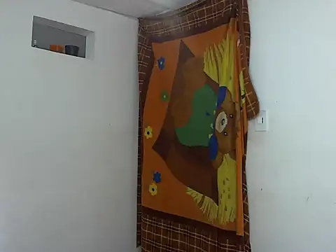 Snapshot of MeganAndMax@xh chatting on September 10, 2025, 1:38 am MeganAndMaxxh online show from September 10, 2025, 1:38 am