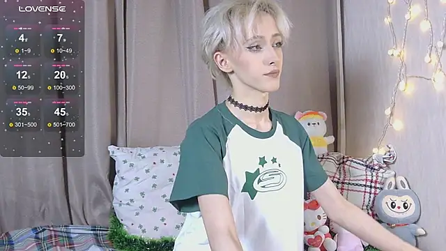 NextVibe  online show from December 5, 2025, 6:37 pm