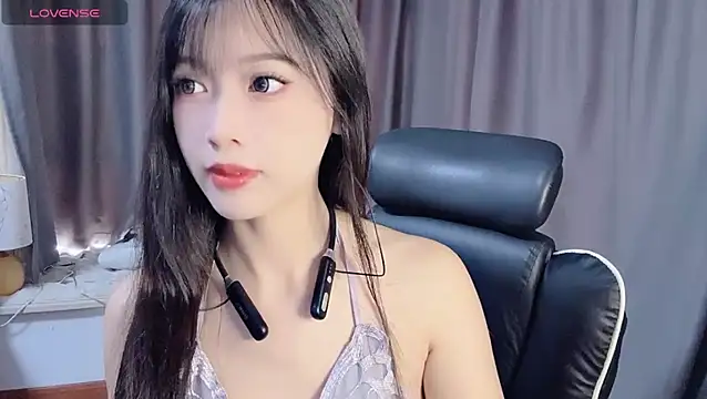 Cicicici-cc online show from September 9, 2025, 2:11 am