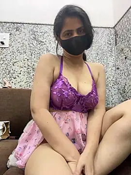 SashaPatel online show from June 6, 2026, 1:49 pm