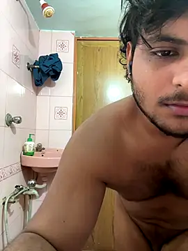 Snapshot of Kira_1413 chatting on November 18, 2025, 4:22 pm Kira 1413 online show from November 18, 2025, 4:22 pm