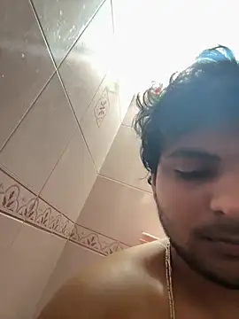 Snapshot of Kira_1413 chatting on January 10, 2026, 7:43 am Kira 1413 online show from January 10, 2026, 7:43 am