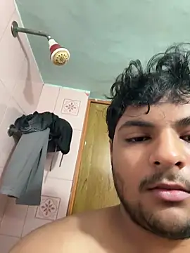 Snapshot of Kira_1413 chatting on February 23, 2026, 5:16 am Kira 1413 online show from February 23, 2026, 5:16 am