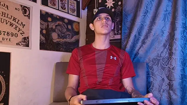 Snapshot of _realwav chatting on September 29, 2025, 5:34 am realwav online show from September 29, 2025, 5:34 am