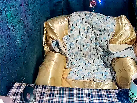 FlowerSexy online show from November 10, 2025, 8:57 am