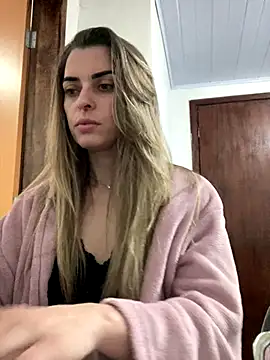 Snapshot of SweetGraciosa chatting on October 16, 2025, 1:17 am SweetGraciosa online show from October 16, 2025, 1:17 am