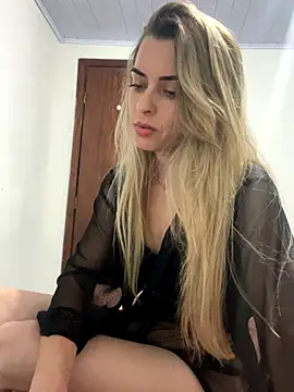 Snapshot of SweetGraciosa chatting on November 21, 2025, 11:36 pm SweetGraciosa online show from November 21, 2025, 11:36 pm