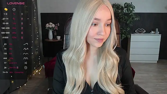 Snapshot of Sexy_Alexia69 chatting on September 25, 2025, 12:09 pm Sexy Alexia69 online show from September 25, 2025, 12:09 pm