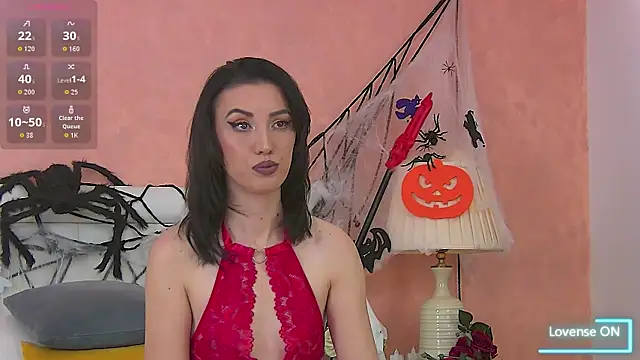 Snapshot of EnyaHazell chatting on October 25, 2025, 6:35 pm EnyaHazell online show from October 25, 2025, 6:35 pm