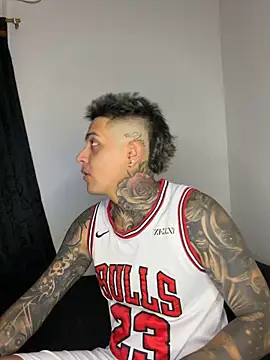 golden girl house online show from March 5, 2026, 2:29 am