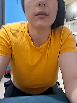 Snapshot of vaneza1999 chatting on September 20, 2025, 1:28 am vaneza1999 online show from September 20, 2025, 1:28 am