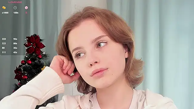 Snapshot of GabiMeshuggah chatting on December 17, 2025, 9:32 pm GabiMeshuggah online show from December 17, 2025, 9:32 pm