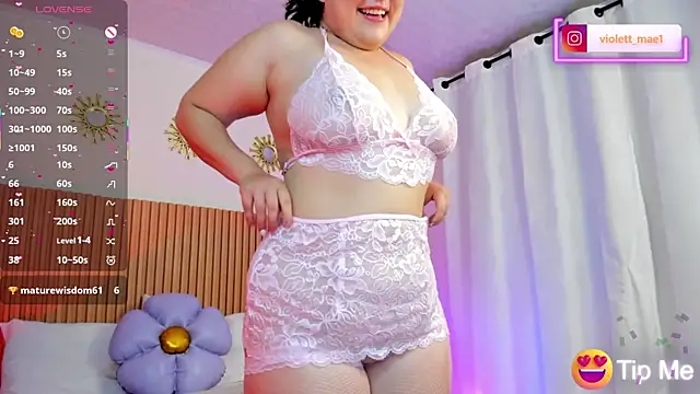 violett mae online show from April 28, 2026, 12:09 am