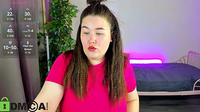 Snapshot of Tara_Torres chatting on November 27, 2025, 8:38 am Tara Torres online show from November 27, 2025, 8:38 am