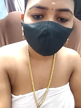 Snapshot of Tamil_Lotus chatting on December 19, 2025, 5:03 am Tamil Lotus online show from December 19, 2025, 5:03 am